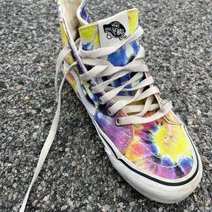 Vans Women's Tie-Dye High-Top Sneakers Sz 7, good condition